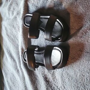Black slightly platform sandles
